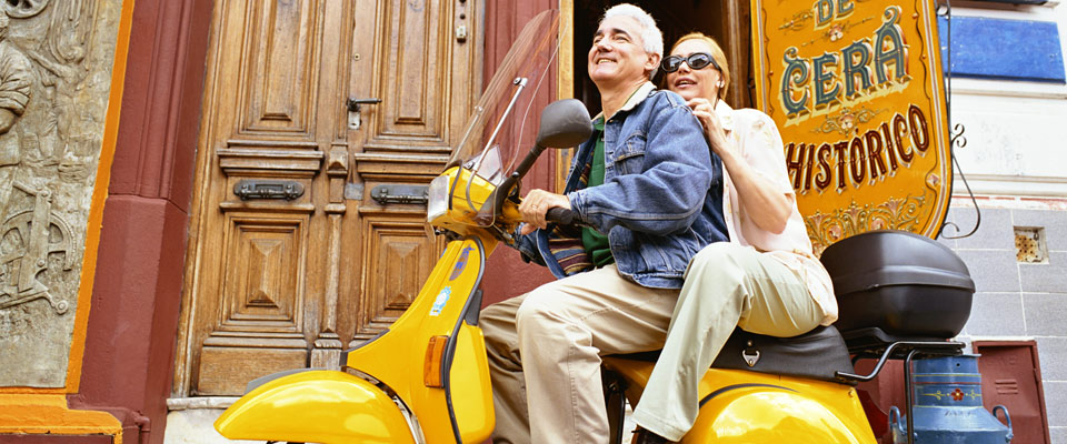 Allianz - Seniors riding a scooter