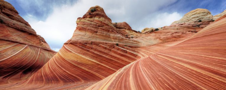 Allianz - The Wave formation in Arizona