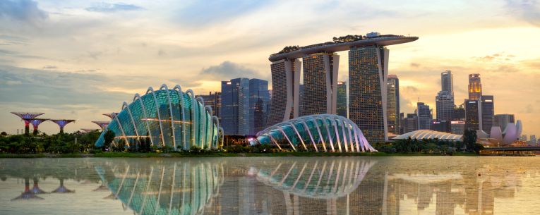 Allianz - Singapore skyline